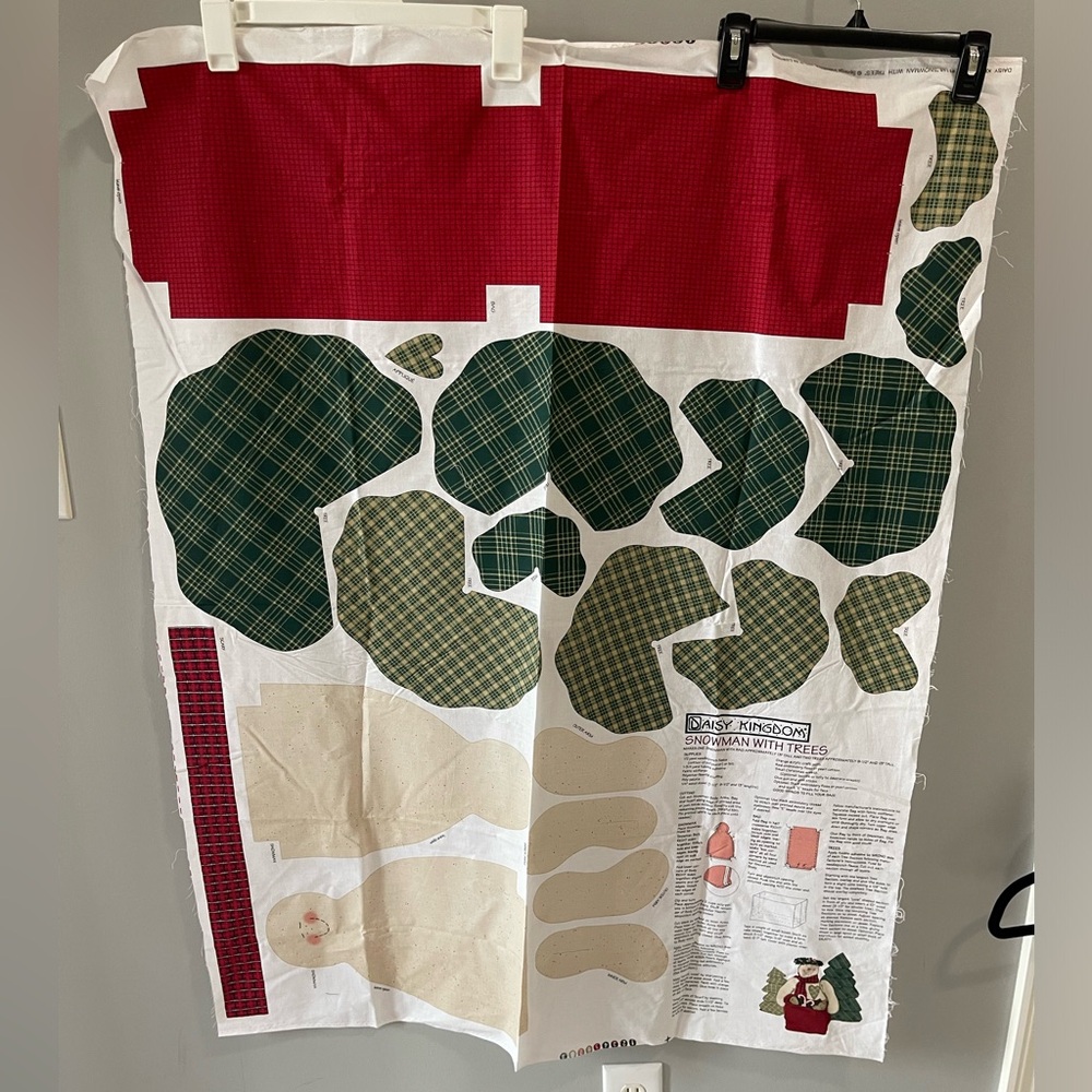 Daisy Kingdom Fabric Christmas snowman pattern‎